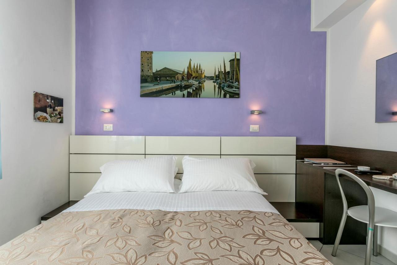 Hotel Baya - In Centro, Sul Mare ميلانو ماريتيما المظهر الخارجي الصورة