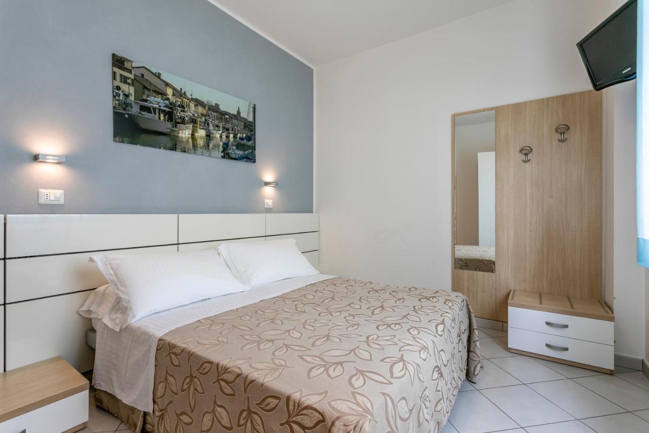 Hotel Baya - In Centro, Sul Mare ميلانو ماريتيما المظهر الخارجي الصورة