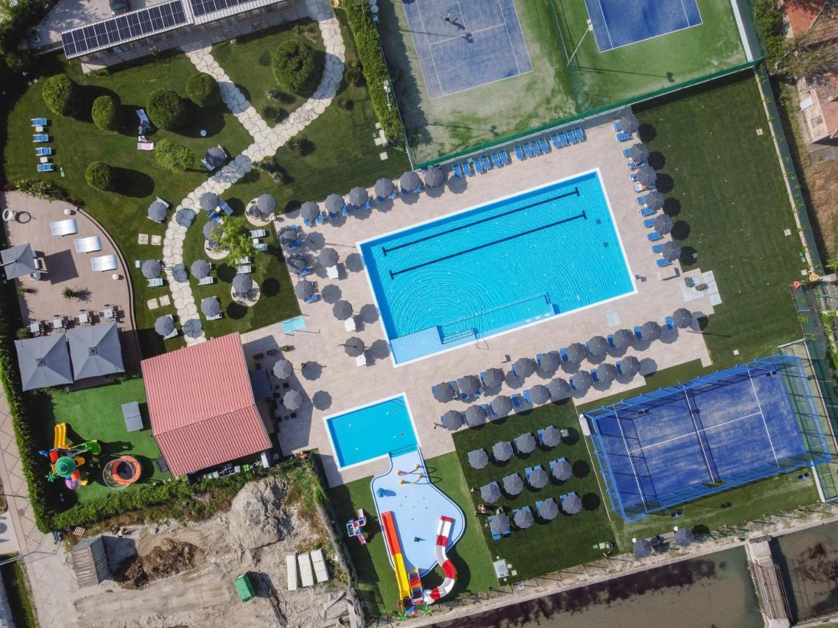 Hotel Baya - In Centro, Sul Mare ميلانو ماريتيما المظهر الخارجي الصورة